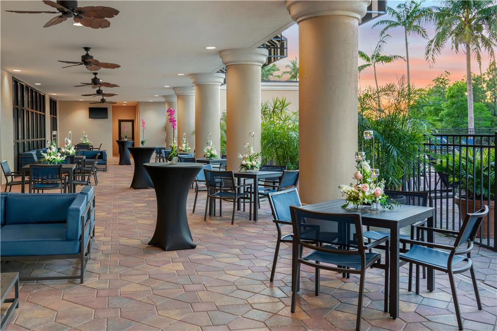 Embassy Suites Fort Myers - Estero Exterior foto